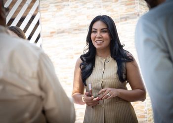 ALEJANDRA MORALES COMBATE LAS ADICCIONES EN NUEVO LEÓN