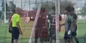 REVELAN VIDEOS HISTORIAL VIOLENTO DE EQUIPO QUE AGREDIÓ A ÁRBITRO DE FÚTBOL