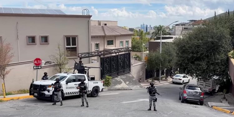 CATEAN RESIDENCIA EN SAN PEDRO; INVESTIGAN PRESUNTO HUACHICOL FISCAL 1 CATEAN RESIDENCIA EN SAN PEDRO; INVESTIGAN PRESUNTO HUACHICOL FISCAL
