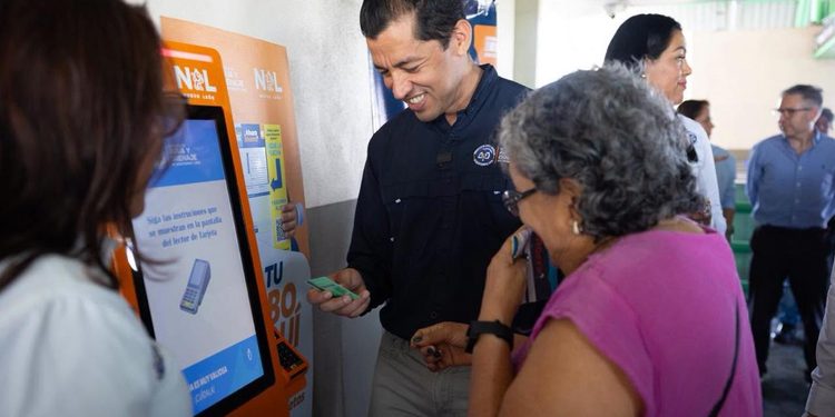 INSTALAN KIOSCOS PARA PAGAR RECIBO DE AGUA EN EL METRO 1 INSTALAN KIOSCOS PARA PAGAR RECIBO DE AGUA EN EL METRO