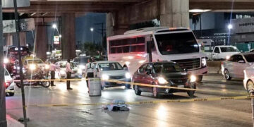 LE ESCRIBIÓ A SU ESPOSA PARA DECIRLE QUE SE QUITARÍA LA VIDA; ELLA LLEGÓ AL METRO, PERO YA ERA DEMASIADO TARDE 5 LE ESCRIBIÓ A SU ESPOSA PARA DECIRLE QUE SE QUITARÍA LA VIDA; ELLA LLEGÓ AL METRO, PERO YA ERA DEMASIADO TARDE