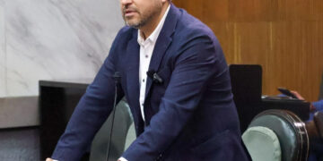 IMPONE MORENA DESDE CDMX A LÍDER DE BANCADA EN NL; HIJO DE CRISTINA DÍAZ ENCABEZARÁ GRUPO LEGISLATIVO DE LA 4T 4 IMPONE MORENA DESDE CDMX A LÍDER DE BANCADA EN NL; HIJO DE CRISTINA DÍAZ ENCABEZARÁ GRUPO LEGISLATIVO DE LA 4T