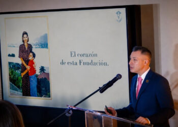 ATIENDE FUNDACIÓN DIANA LAURA RIOJAS A CASI 5 MIL NIÑOS EN 8 ESTADOS; PRESENTA COLOSIO RESULTADOS