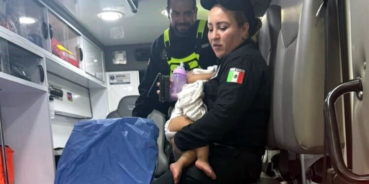 ENCUENTRAN A BEBÉ ABANDONADO EN CABAÑA DE SANTIAGO