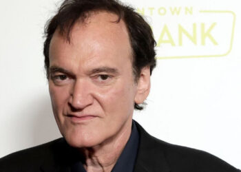 QUENTIN TARANTINO RECHAZA VER PINK FLOYD: EL MURO Y DICE QUE PREFIERE COMER ALAMBRE DE PÚAS