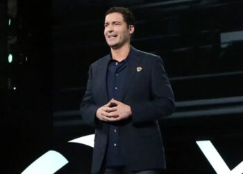 EXPRESIDENTE DE BLIZZARD RESPALDA LOS CAMBIOS EN HALO TRAS LOS ÚLTIMOS RECORTES DE XBOX