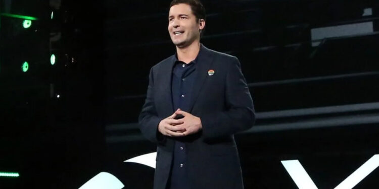 EXPRESIDENTE DE BLIZZARD RESPALDA LOS CAMBIOS EN HALO TRAS LOS ÚLTIMOS RECORTES DE XBOX 1 EXPRESIDENTE DE BLIZZARD RESPALDA LOS CAMBIOS EN HALO TRAS LOS ÚLTIMOS RECORTES DE XBOX