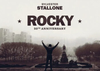 ROCKY CONMEMORA SU 50 ANIVERSARIO CON UN PÓSTER QUE RECREA UNA DE SUS ESCENAS MÁS ICÓNICAS