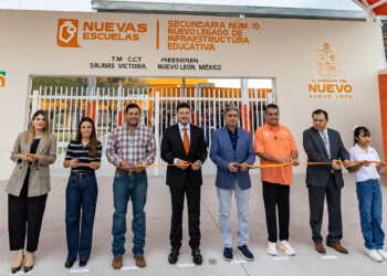 ENTREGA SAMUEL NUEVA SECUNDARIA DE $51.7 MILLONES EN SALINAS VICTORIA