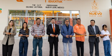 ENTREGA SAMUEL NUEVA SECUNDARIA DE $51.7 MILLONES EN SALINAS VICTORIA 2 ENTREGA SAMUEL NUEVA SECUNDARIA DE $51.7 MILLONES EN SALINAS VICTORIA