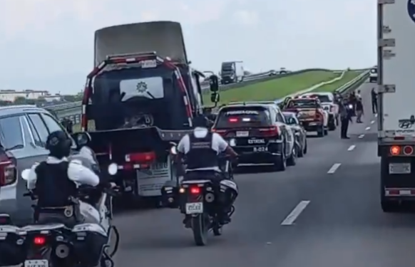 MUEREN TRES POLICÍAS DE FUERZA CIVIL EN VOLCADURA; OTROS DOS RESULTAN HERIDOS 1 MUEREN TRES POLICÍAS DE FUERZA CIVIL EN VOLCADURA; OTROS DOS RESULTAN HERIDOS