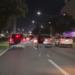 CAPTAN A JOVEN EN PATINES ENTRE EL TRÁFICO DE LÁZARO CÁRDENAS; ESQUIVA AUTOS EN VALLE ORIENTE 7 CAPTAN A JOVEN EN PATINES ENTRE EL TRÁFICO DE LÁZARO CÁRDENAS; ESQUIVA AUTOS EN VALLE ORIENTE
