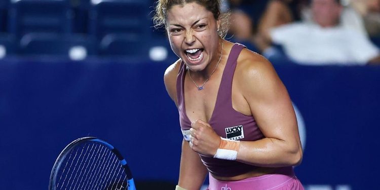 LA MEXICANA RENATA ZARAZÚA SE ENFRENTARÁ A LA NÚMERO UNO MUNDIAL ARYNA SABALENKA EN EL ABIERTO DE PEKÍN