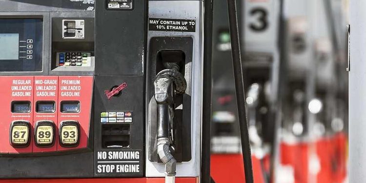 ESTADOS UNIDOS ENFRENTA UNA DISMINUCIÓN EN SUS RESERVAS DE GASOLINA Y DÍSEL DEBIDO AL CONFLICTO BÉLICO CON IRÁN