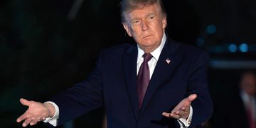 TRUMP VINCULA LAS PROTESTAS ESTUDIANTILES EN FRANCIA CON LA INMIGRACIÓN DESCONTROLADA Y EL ISLAM