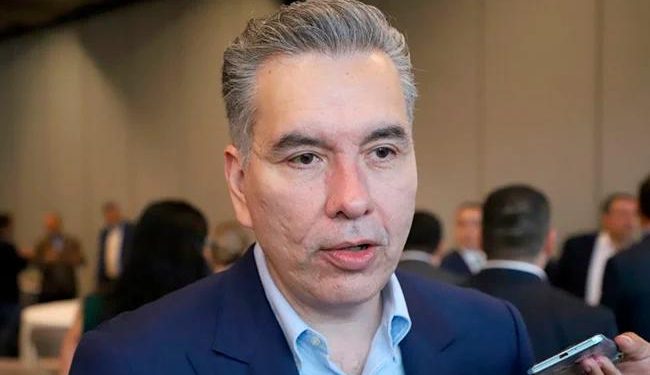 DESCARTA WALDO IR POR MONTERREY; AFIRMA QUE VOLVERÁ AL SENADO Y PIDE A MORENA ESCUCHAR A TATIANA CLOUTHIER 1 DESCARTA WALDO IR POR MONTERREY; AFIRMA QUE VOLVERÁ AL SENADO Y PIDE A MORENA ESCUCHAR A TATIANA CLOUTHIER