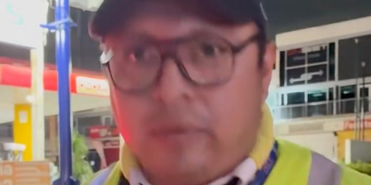 DENUNCIAN MULTAS INJUSTIFICADAS Y EXTORSIÓN DE TRÁNSITO DE MONTERREY EN CARRETERA NACIONAL; EXHIBEN CONDUCTORES A AGENTE EN VIDEOS 1 DENUNCIAN MULTAS INJUSTIFICADAS Y EXTORSIÓN DE TRÁNSITO DE MONTERREY EN CARRETERA NACIONAL; EXHIBEN CONDUCTORES A AGENTE EN VIDEOS