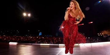 SHAKIRA LIDERA EL RANKING MUNDIAL DE ASISTENCIA CON “LAS MUJERES YA NO LLORAN WORLD TOUR”