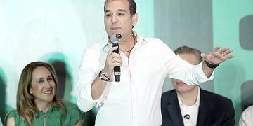 SIGUEN RUPTURAS EN MORENA;ANUNCIA EL VERDE QUE SALDRÁ DE LA ALIANZA E IRÁ SOLO SI EL PARTIDO GUINDA MANTIENE CANDIDATURA DE CLARA LUZ