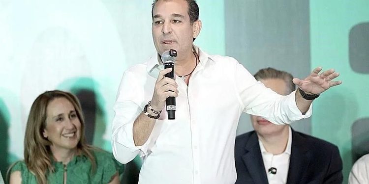 SIGUEN RUPTURAS EN MORENA;ANUNCIA EL VERDE QUE SALDRÁ DE LA ALIANZA E IRÁ SOLO SI EL PARTIDO GUINDA MANTIENE CANDIDATURA DE CLARA LUZ