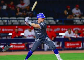 LUIS URÍAS REAPARECE CON LOS YAQUIS DE CIUDAD OBREGÓN Y APUNTA A RECUPERAR SU MEJOR NIVEL TRAS SUPERAR LESIÓN EN LAS MAYORES