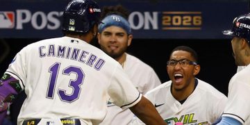 LOS RAYS DE TAMPA BAY CONQUISTAN EL BANDERÍN DE LA AMERICANA Y BUSCAN SU PRIMERA SERIE MUNDIAL 2 LOS RAYS DE TAMPA BAY CONQUISTAN EL BANDERÍN DE LA AMERICANA Y BUSCAN SU PRIMERA SERIE MUNDIAL