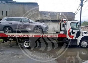 HALLAN CAMIONETA USADA EN EJECUCIÓN DE GÓMEZ MORÍN; TENÍA REPORTE DE ROBO E IMPACTOS DE BALA