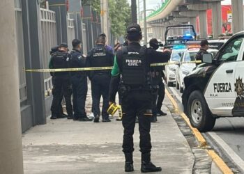 MUERE HOMBRE TRAS CAER DE ESTACIÓN DEL METRO UNIVERSIDAD; INVESTIGAN CAUSAS