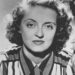 BETTE DAVIS SINTIÓ QUE SU ÉPOCA EN HOLLYWOOD HABÍA TERMINADO AL VER UN ENORME ANUNCIO DE BATMAN CON MICHAEL KEATON