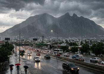 LLEGA FRENTE FRÍO 2 A NL; PREVÉN LLUVIAS Y TEMPERATURAS DE 10 GRADOS EN MONTERREY