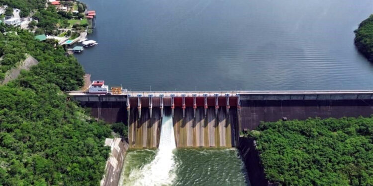 ABREN COMPUERTAS DE PRESA LA BOCA ANTE LLUVIAS EN NUEVO LEÓN; DESFOGAN 100 MIL LITROS POR SEGUNDO 1 ABREN COMPUERTAS DE PRESA LA BOCA ANTE LLUVIAS EN NUEVO LEÓN; DESFOGAN 100 MIL LITROS POR SEGUNDO