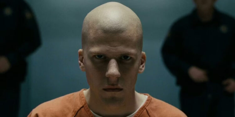 JESSE EISENBERG ASEGURA QUE BATMAN V SUPERMAN AFECTÓ SU CARRERA Y LO ALEJÓ DE LAS GRANDES PRODUCCIONES 1 JESSE EISENBERG ASEGURA QUE BATMAN V SUPERMAN AFECTÓ SU CARRERA Y LO ALEJÓ DE LAS GRANDES PRODUCCIONES