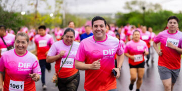 REÚNE TROTE 5K A MÁS DE 2 MIL 500 CORREDORES EN SALINAS VICTORIA PARA PROMOVER PREVENCIÓN DEL CÁNCER DE MAMA 2 REÚNE TROTE 5K A MÁS DE 2 MIL 500 CORREDORES EN SALINAS VICTORIA PARA PROMOVER PREVENCIÓN DEL CÁNCER DE MAMA
